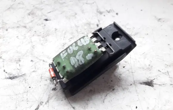 Ford Focus Heater blower fan relay 