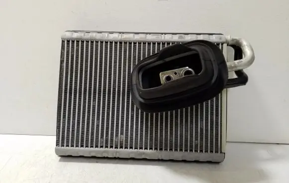 Audi e-tron Air conditioning (A/C) radiator (interior) HH017002 DE722003