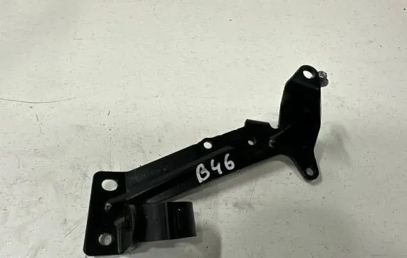 BMW 3 F30 F35 F31 other engine part 8602081