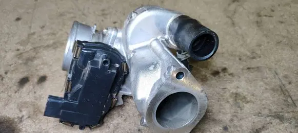 Nissan Qashqai J12 Throttle valve 161186RC0B 2023102700963 RMA6071A