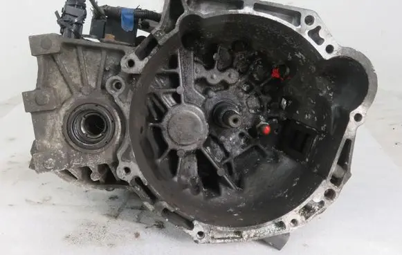 KIA Ceed Manual 6 speed gearbox R81773