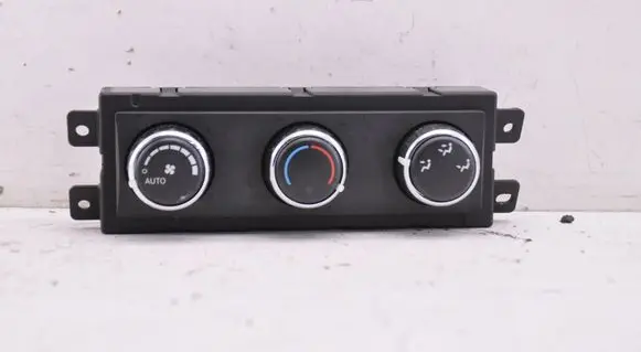 Chrysler Town u0026 Country V Interior fan control switch 55111313AC