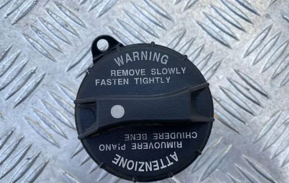 KIA Picanto Fuel tank filler cap 