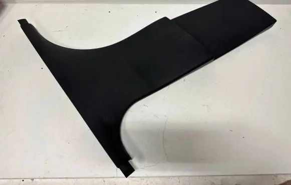BMW 5 E60 E61 (B) pillar trim (bottom) 7027090 52850610
