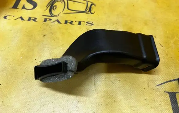 Ford Bronco Cabin air duct channel M2DB-S018C17-AB M2DBS018C17AB