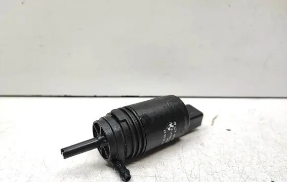 BMW 3 E90 E91 Windscreen/windshield washer pump 7199567 67127199567