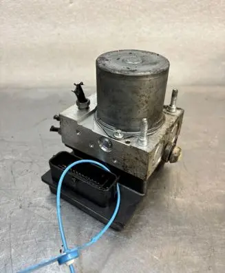 Citroen C4 II Master brake cylinder DOPEUGEOTCITROEN 9677024980
