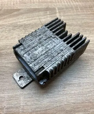 Mercedes-Benz A W168 Coolant fan relay A0275458032