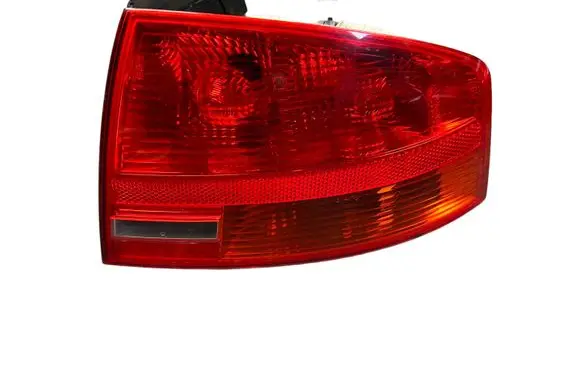 Audi A4 S4 B7 8E 8H Rear/tail lights 8E5945096 A046341