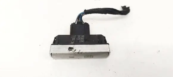 Windscreen/window heater switch