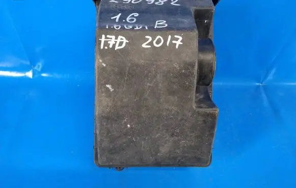 Hyundai Tucson TL Air filter box 28110D3400