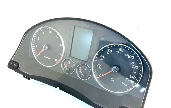 Volkswagen Scirocco Speedometer (instrument cluster) 1K8920970F 3C8035195