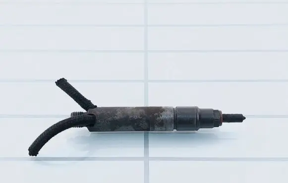 Volkswagen Golf IV Fuel injector 0432193696 028130202P
