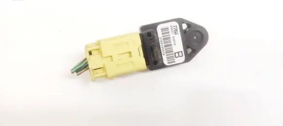 Toyota Avensis T250 Airbag deployment crash/impact sensor 8983105010 89831-05010