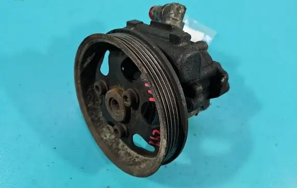 Volkswagen PASSAT B5.5 Power steering pump 8D0145156K IMPRK1534242