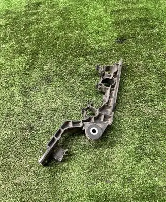 Mercedes-Benz GLE W167 Other engine bay part a1675018302