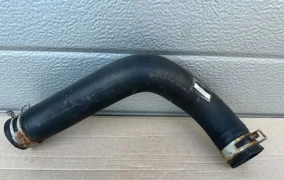 Nissan King Cab, Navara Engine coolant pipe/hose 21501VK500