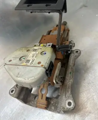 Steering wheel lock