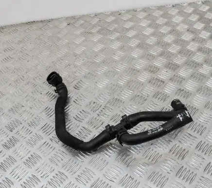 Volkswagen Jetta VI Engine coolant pipe/hose 5C0122051J