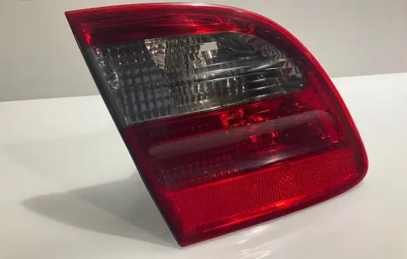 Mercedes-Benz E W211 Tailgate rear/tail lights A2118202964 379509 RWLS211