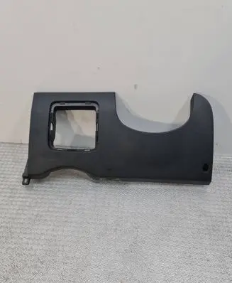 Hyundai Tucson TL Dashboard lower bottom trim panel 84750D7000