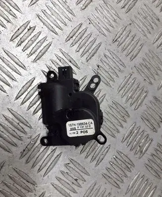 Ford Focus A/C air flow flap actuator/motor 