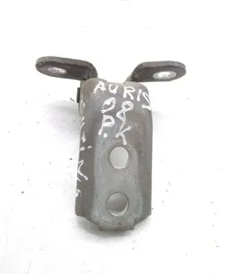 Toyota Auris 150 Front door upper hinge
