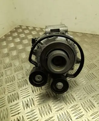 Audi A4 S4 B9 Generator/alternator 06L903018G