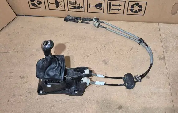 Mercedes-Benz B W246 W242 Gear shifter/selector A2463600509 130306203242A A2463600673