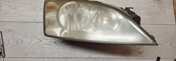 Ford Mondeo Mk III Headlight/headlamp 4311149