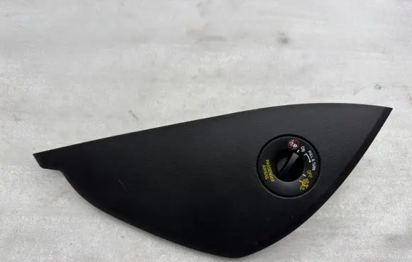 Volvo XC90 Dashboard side end trim 31363987