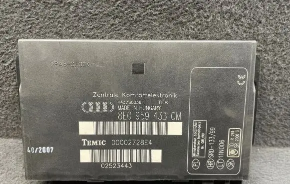 Audi A4 S4 B7 8E 8H Comfort/convenience module 8E0959433CM