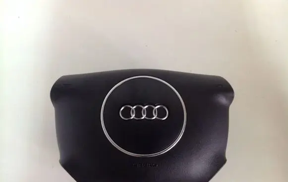 Audi A2 Steering wheel airbag