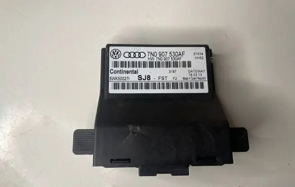 Volkswagen PASSAT B7 Gateway control module 7N0907530AF 5WK50027
