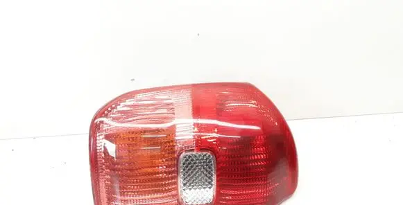 Toyota RAV 4 (XA20) Rear/tail lights T56L