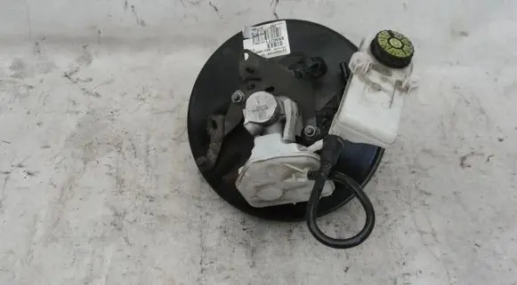 Peugeot RCZ Brake booster 9682516580
