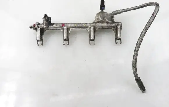 Opel Vectra C Fuel main line pipe 55351030