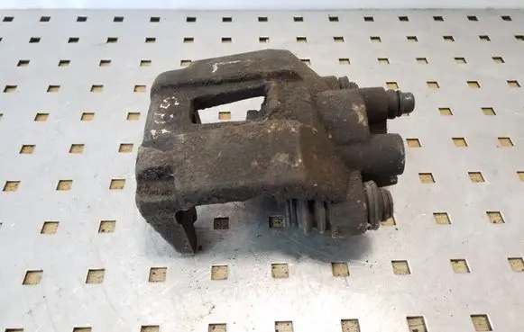 Jeep Cherokee III KJ Rear brake caliper