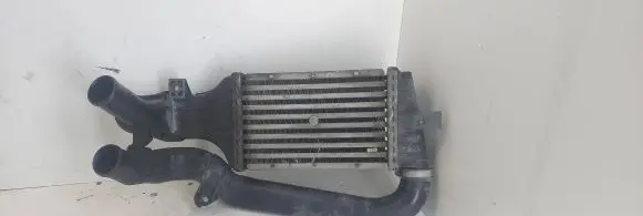 Opel Zafira A Intercooler radiator 24436438
