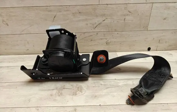 Hyundai i40 Rear seatbelt 898103Z000RY