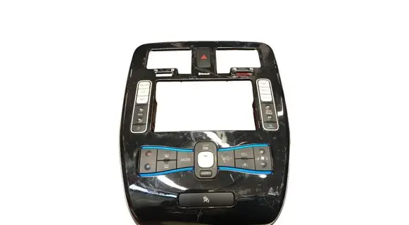 Nissan Leaf I (ZE0) Center console 682603NA0A 275003ND0B