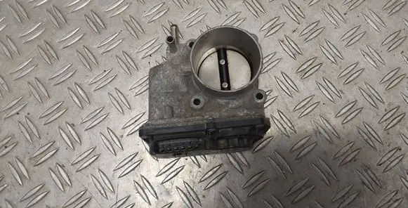 Toyota Auris 150 Throttle valve 2203037060