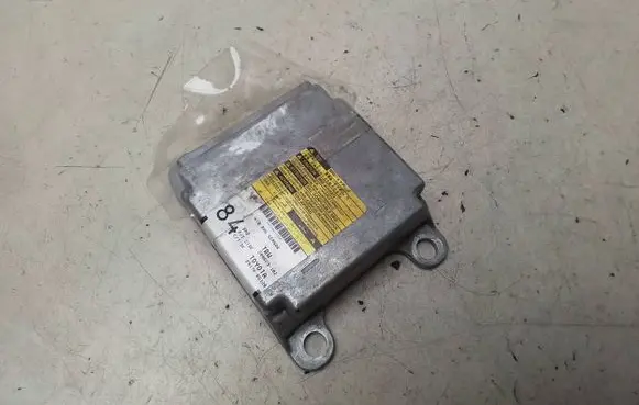 Toyota Avensis T250 Airbag control unit/module 208623102 8917005120