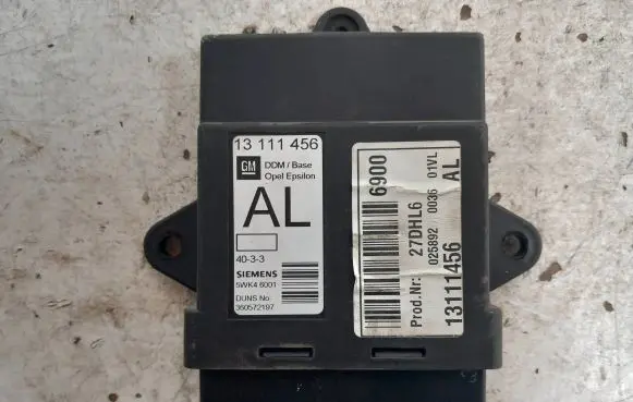 Opel Vectra C Door control unit/module 13111456