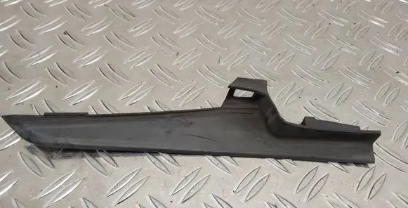 Toyota Prius+ (ZVW40) Fender end trim 5386647030