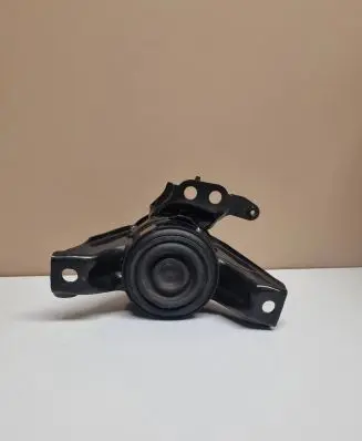 KIA Optima Engine mount bracket 21814C1000
