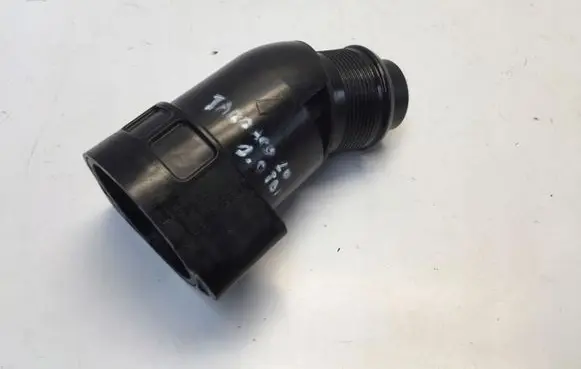 Seat Tarraco Turbo air intake inlet pipe/hose 04L131111M