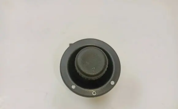 Wing mirror switch