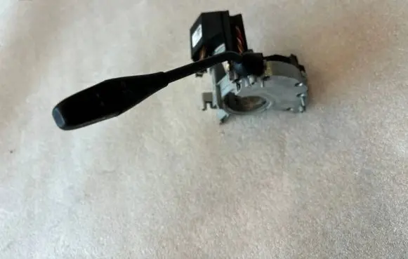 Mercedes-Benz CLS C219 Indicator stalk A1715402445 1715402445