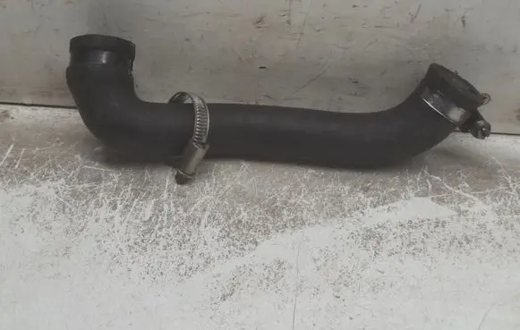 BMW 3 E36 Engine coolant pipe/hose 2245503 11532245503